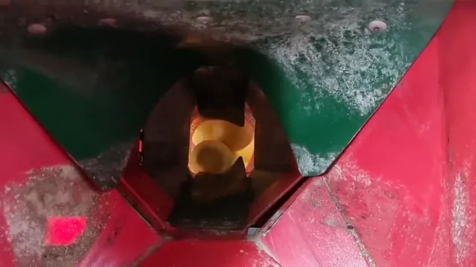 down the filling head