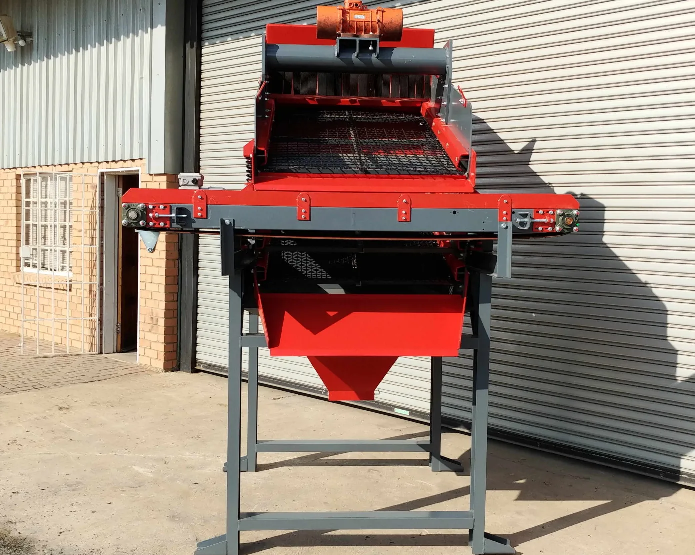 Vibrating Screen built by RND Automation — workshop photo 2