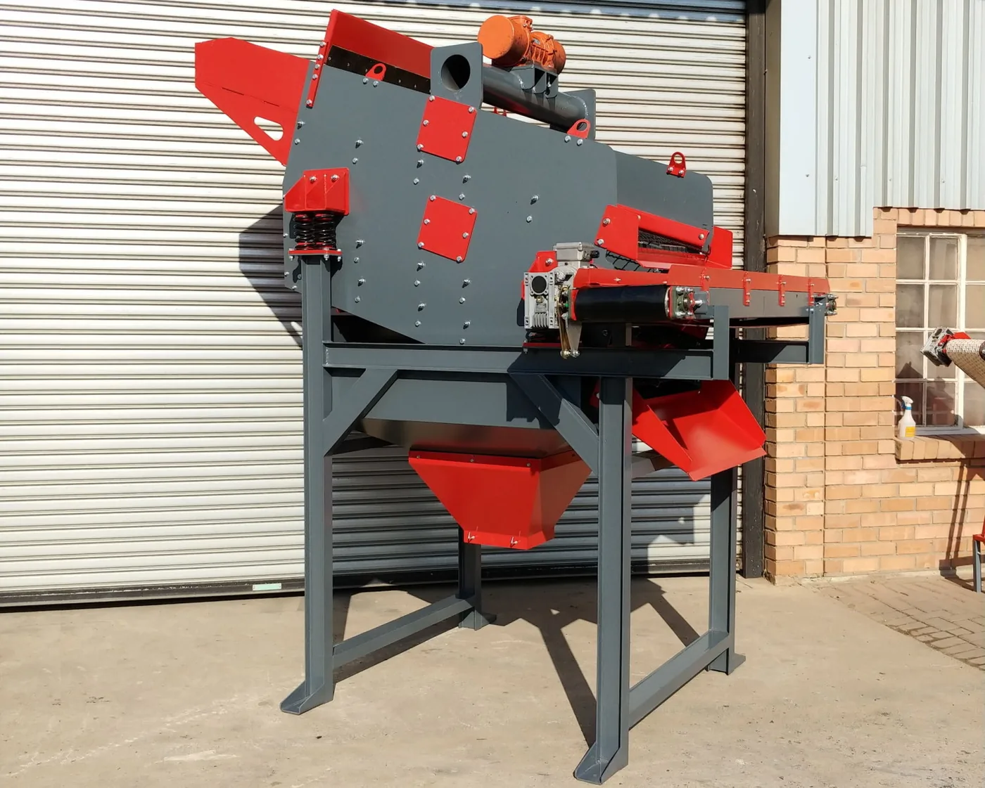 Vibrating Screen built by RND Automation — workshop photo 3
